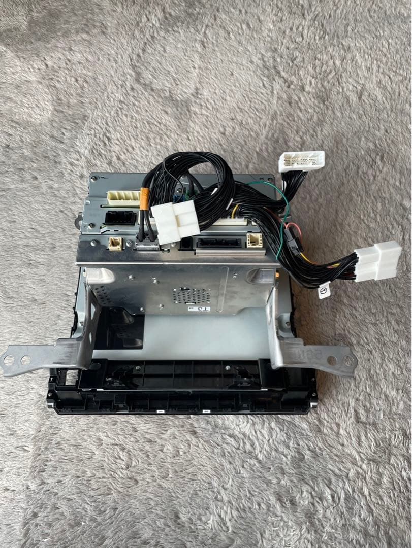 美品　トヨタアルファード30系後期　純正ナビ、純正DVDプレーヤー