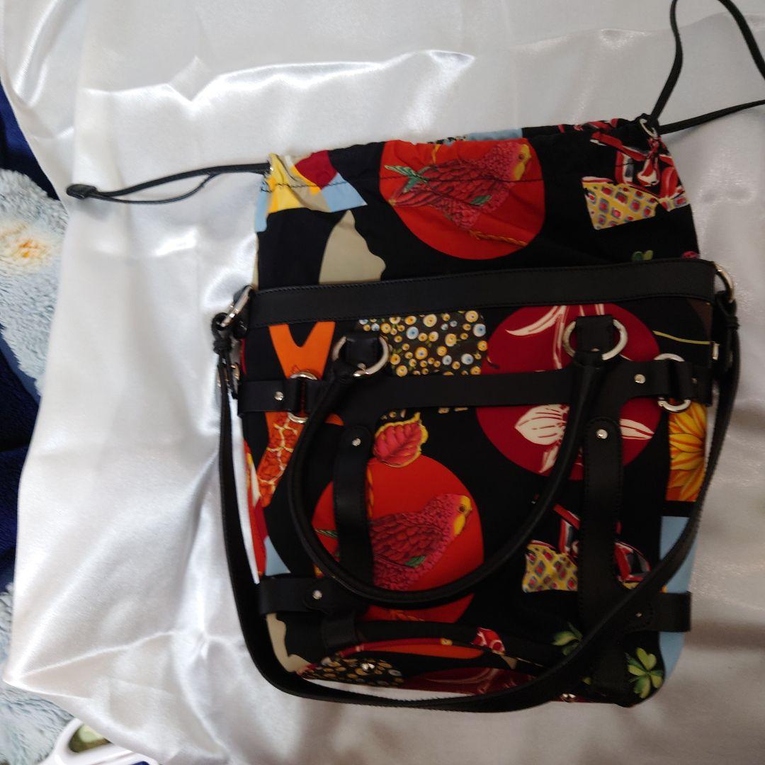 Ferragamo サルヴァトーレ・フェラガモ トートバッグ AU-21