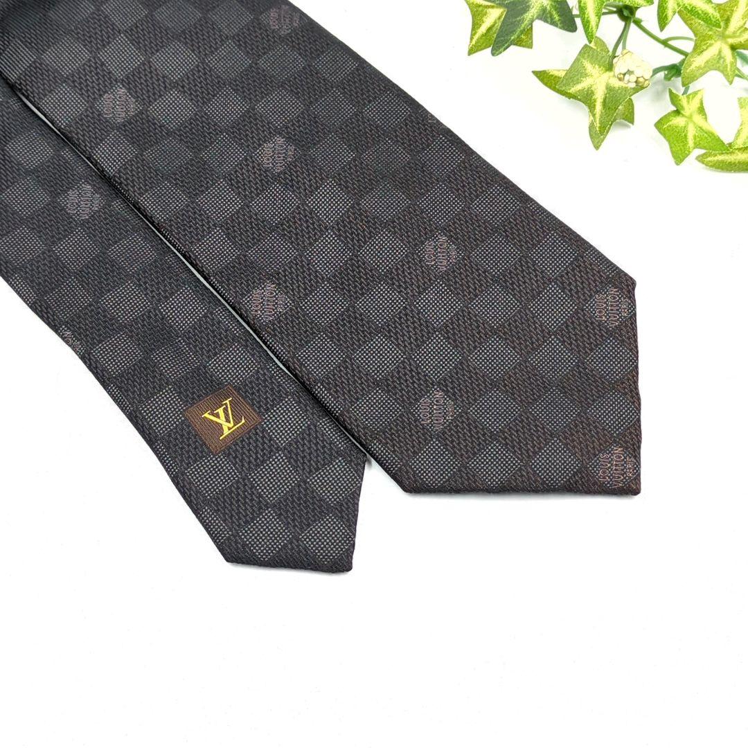 美品✨️Louis Vuitton　 ブラック/ダークグレー ダミエ柄　ネクタイ