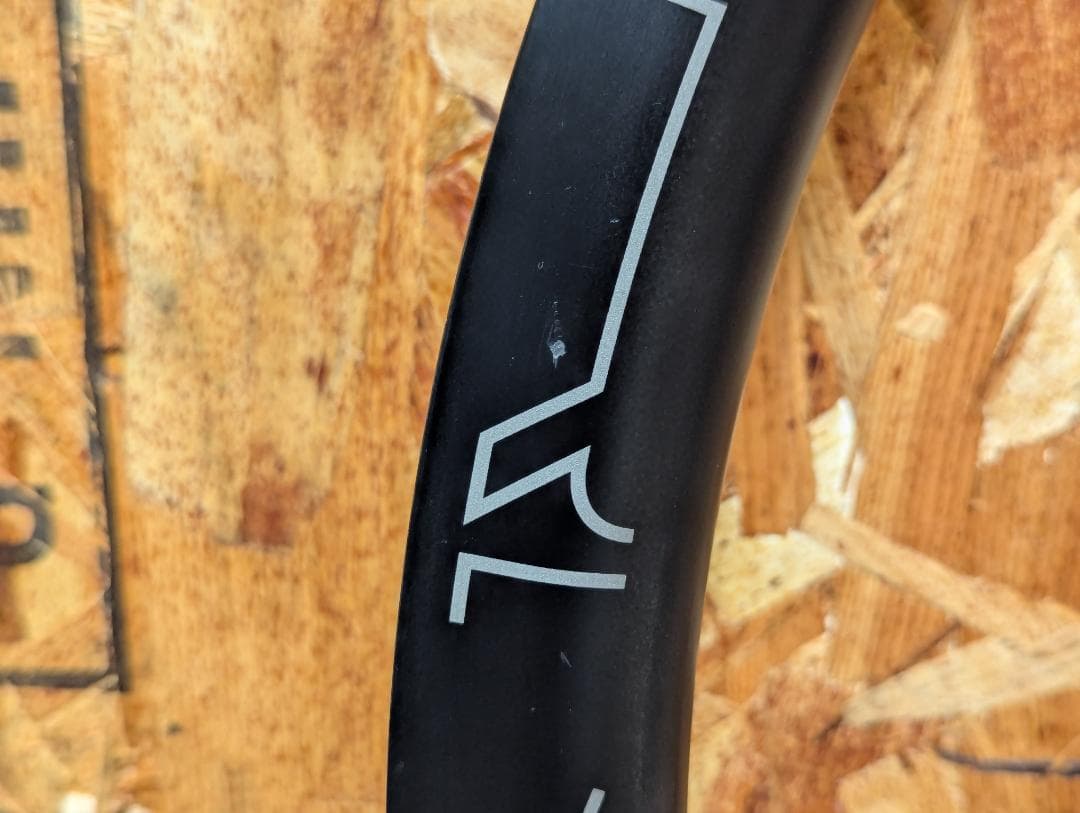 パーツ FORMOSA CarbonRimDisc 27.5/650B 28H