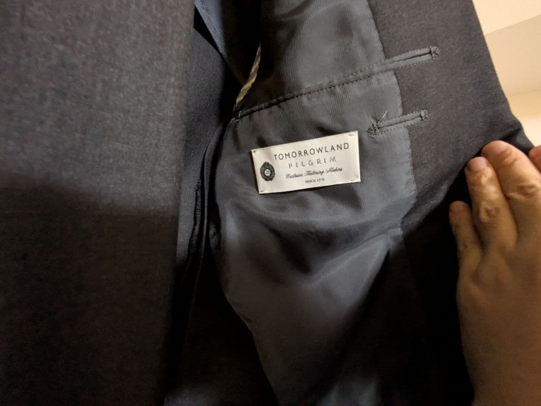 TOMORROWLAND pilgrim グレー ビジネススーツ 44