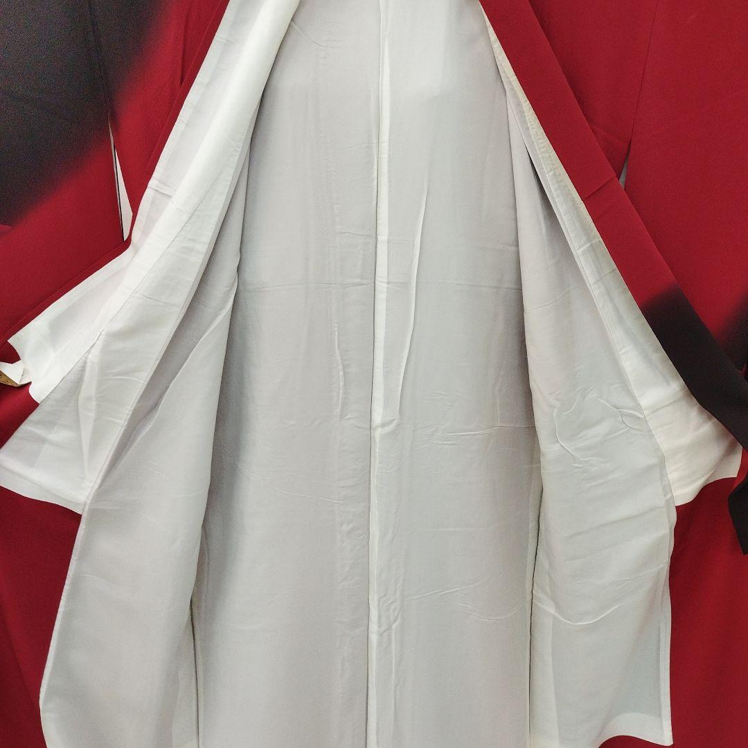 赤黒桜模様振袖