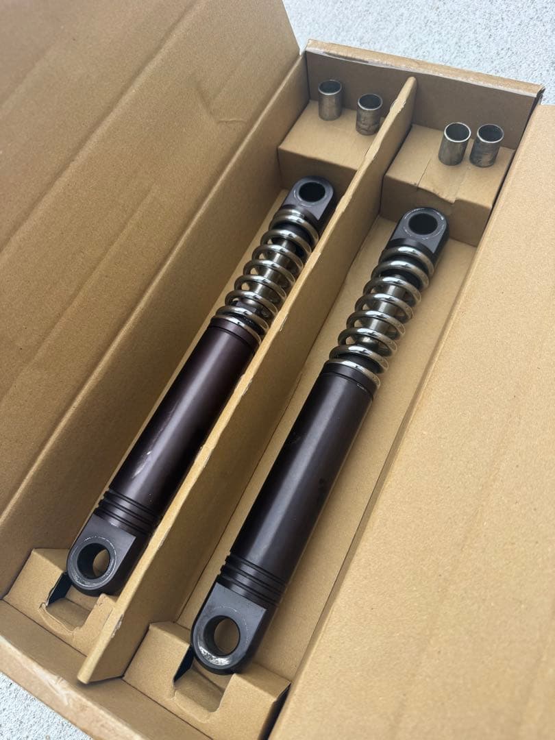 【希少品】イージーライダース ビレットサスペンション ハーレー SR400