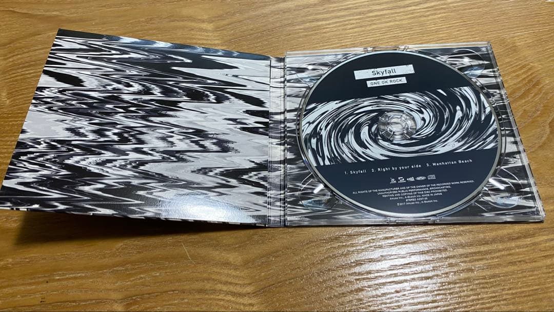 Skyfall 会場限定盤【正規品】ONE OK ROCK ワンオクロック