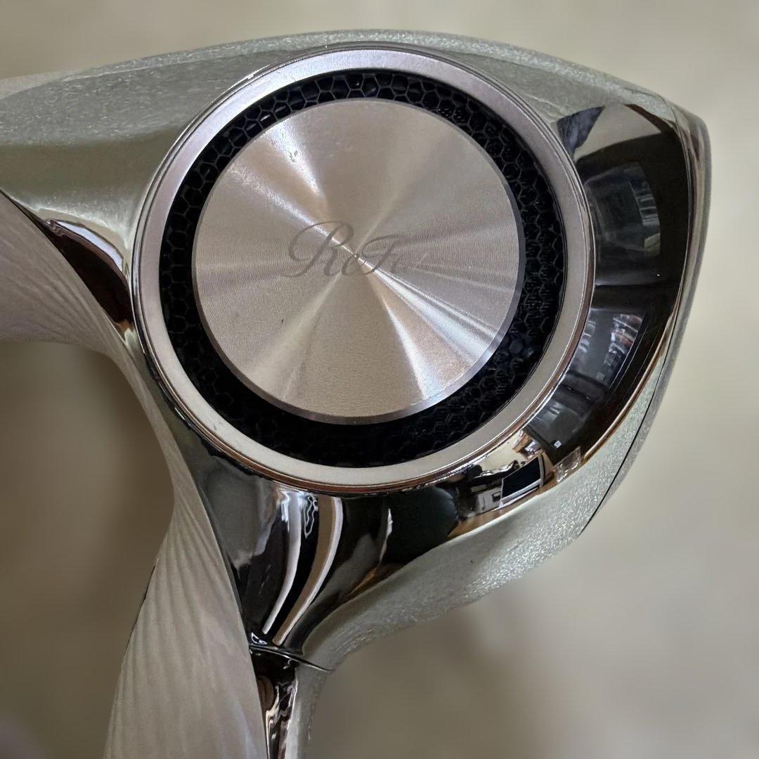 リファ　ビューテック　ドライヤー