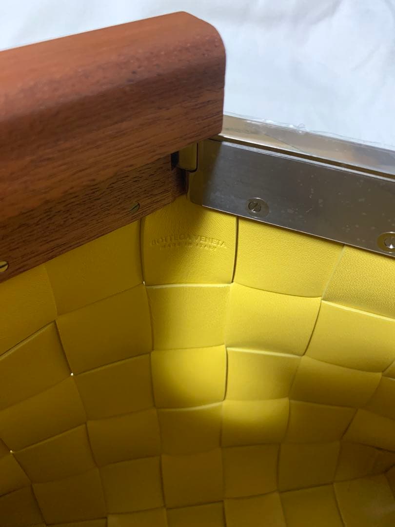 ボッテガ　クラッチバッグ　BV スナップ　レア　新品