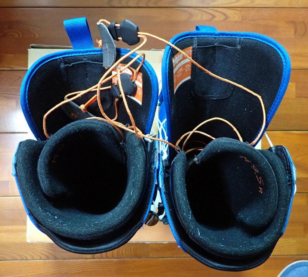 thirtytwo 15モデル 86 FT 青 27.5cm 中古品