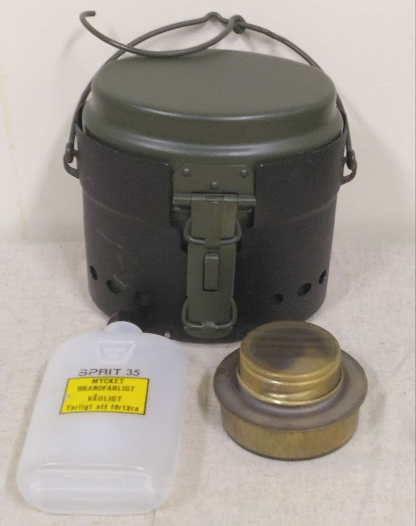 USED スウェーデン軍 アルミ製飯盒セット A