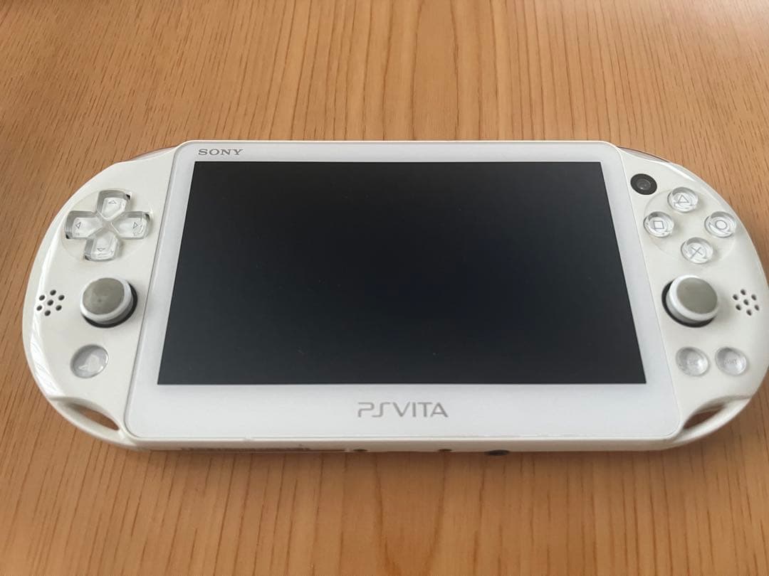 ジャンク品！PlayStationVita PCH-2000
