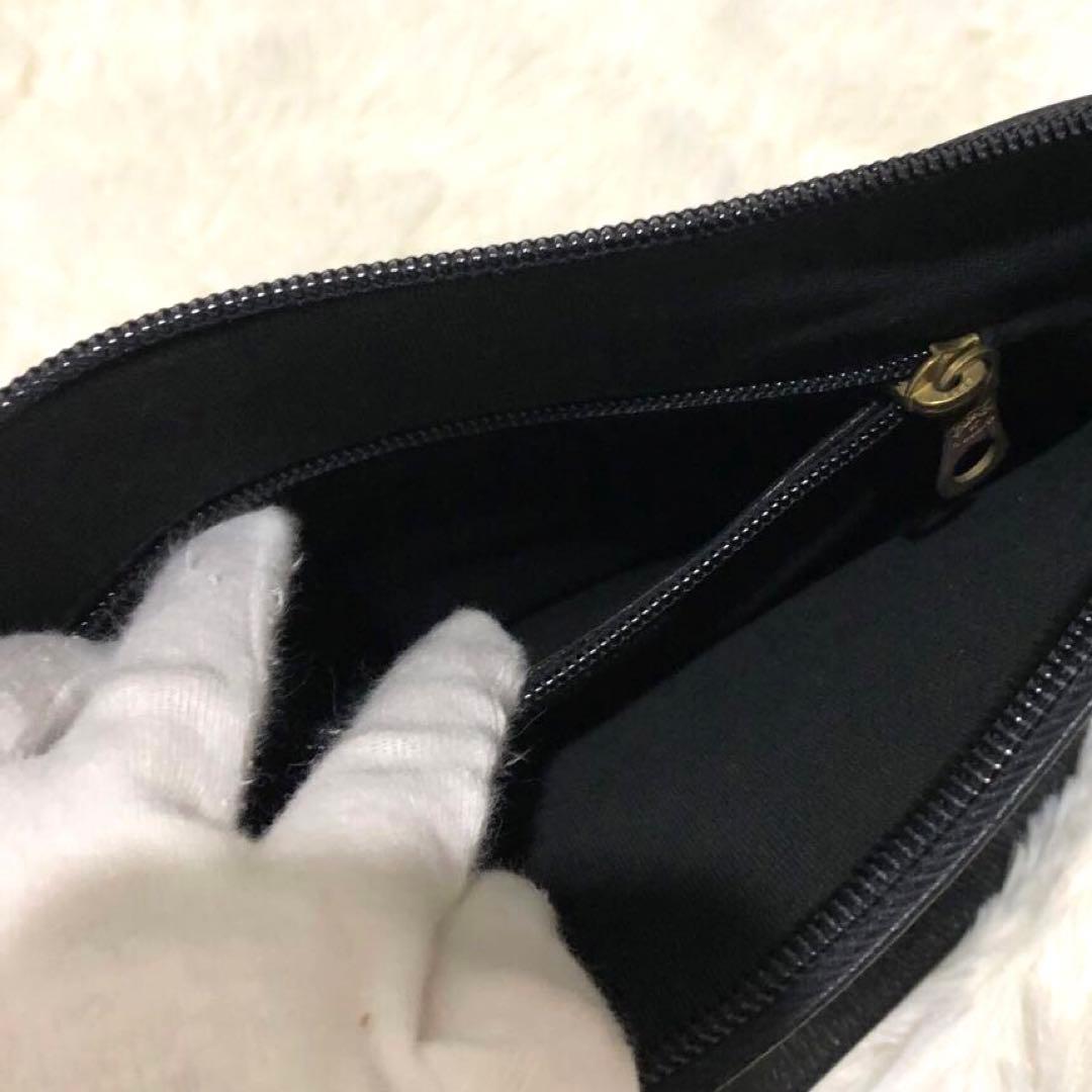 イルビゾンテ ショルダーバッグ　レザー ブラック