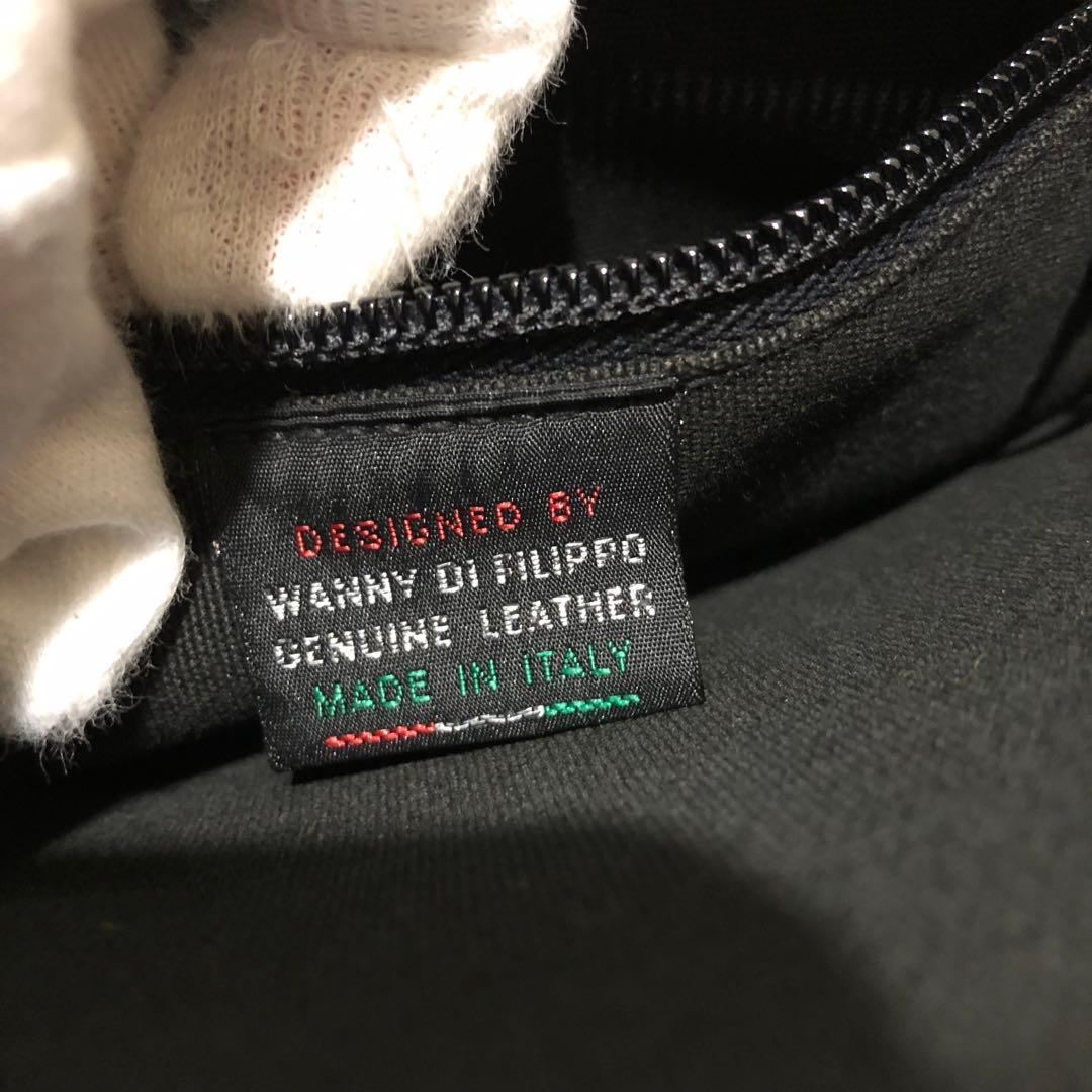 イルビゾンテ ショルダーバッグ　レザー ブラック