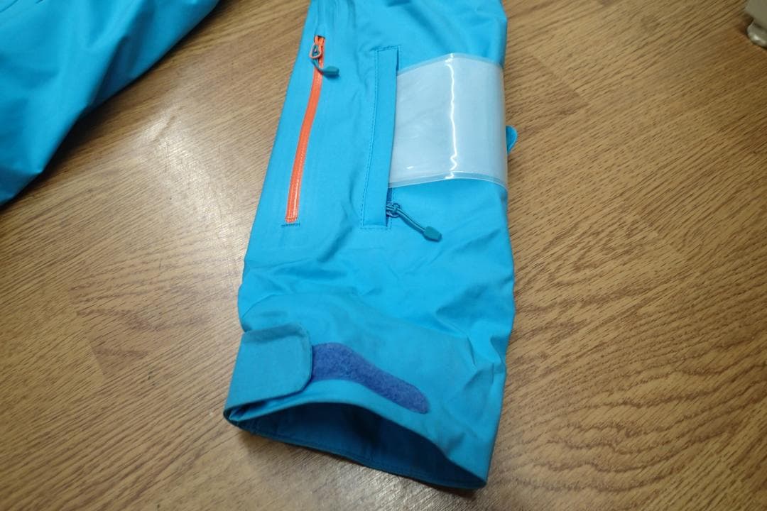 GOLDWIN スキージャケット　G11510P　Mサイズ