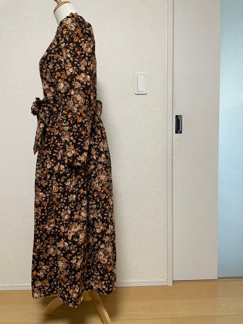 ローラアシュレイ 茶色コーデュロイワンピース