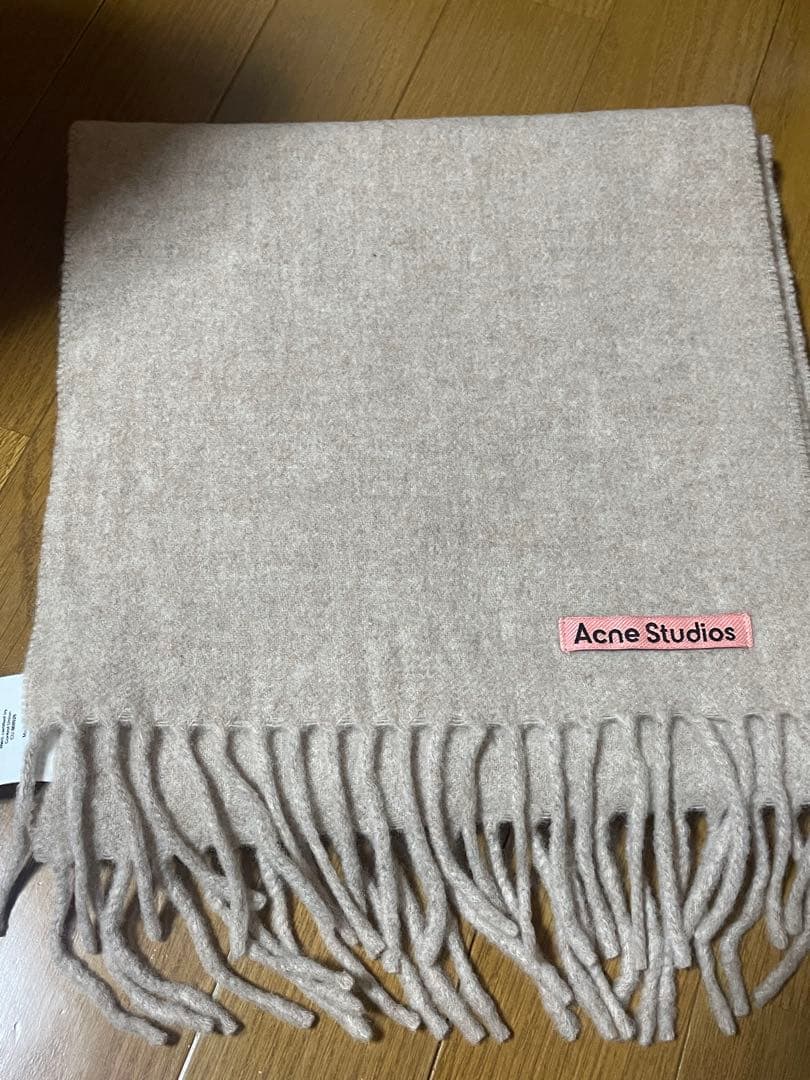 Acne Studios マフラー　美品