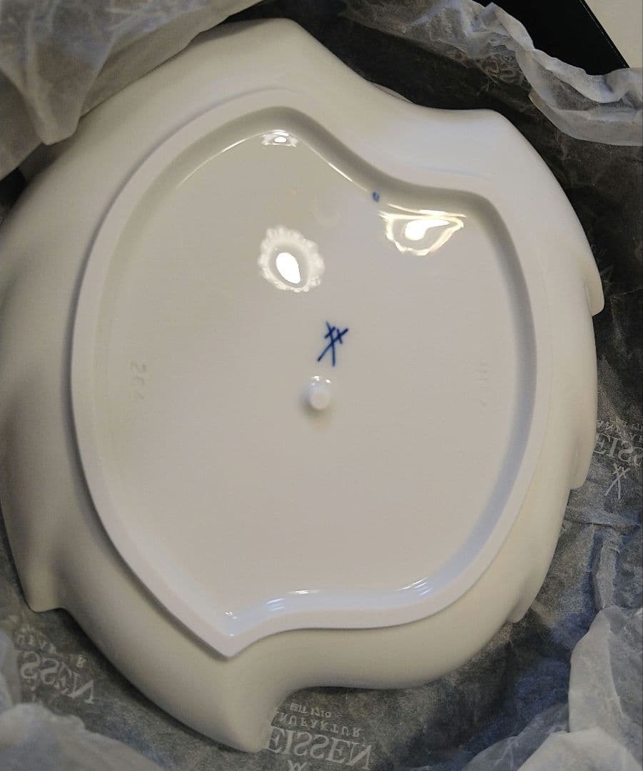【新品・未使用】MEISSEN 花柄葉型皿 陶磁器製