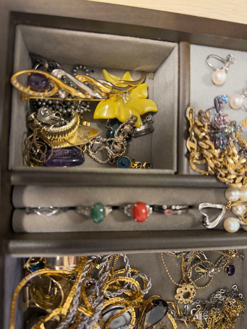 遺品整理　アクセサリー