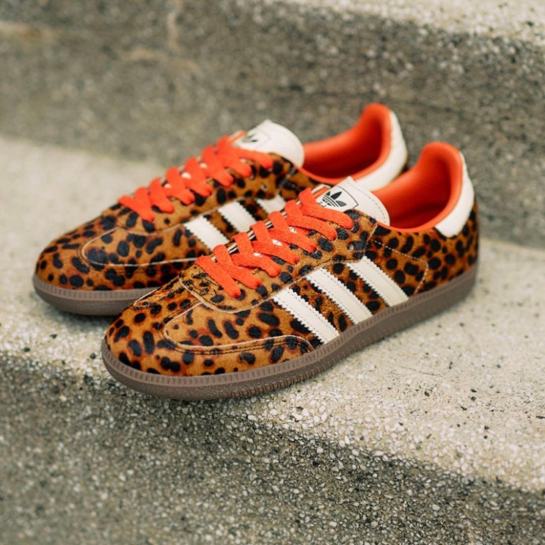 adidas レオパード柄 スニーカー　24センチ