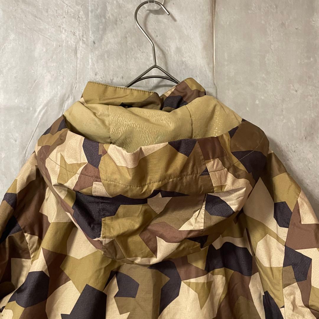 Burtonバートンスキーウェアスノーボードジャケットパーカー茶色ベージュカモ柄