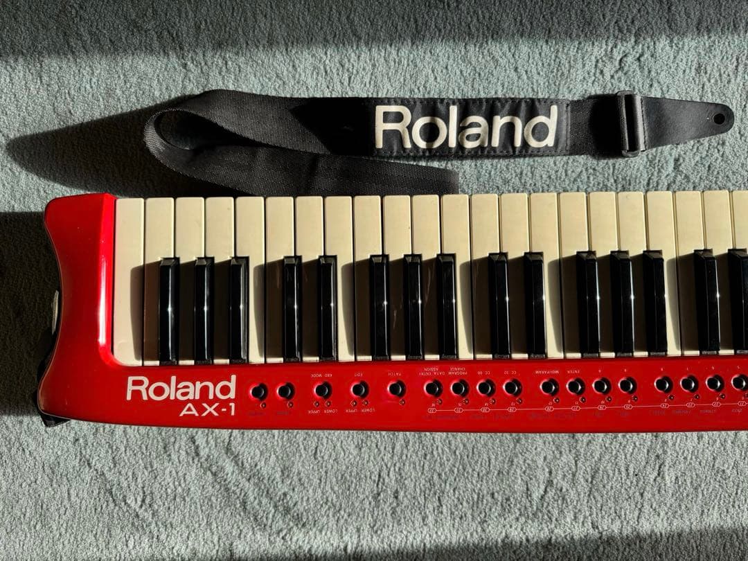 Roland AX-1 シンセサイザー　中古品ジャンク品質