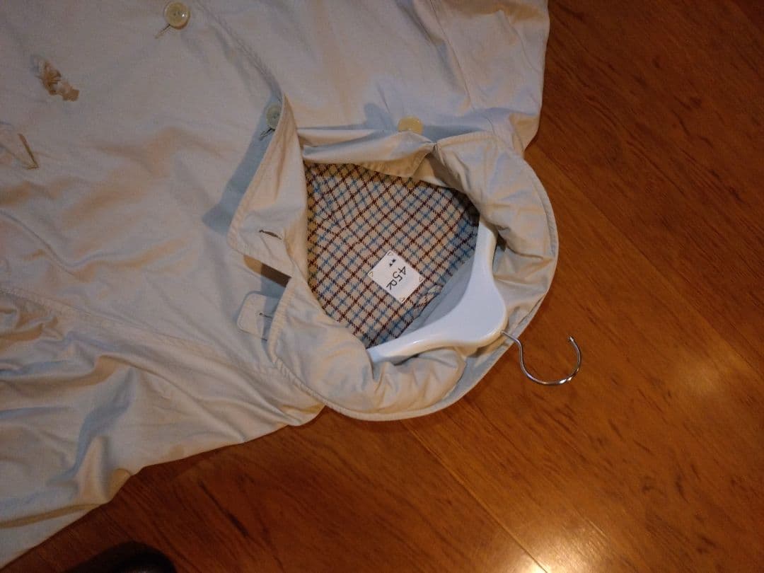 【美品】45R 薄ギャバの908ステンカラーコート アンティークホワイト