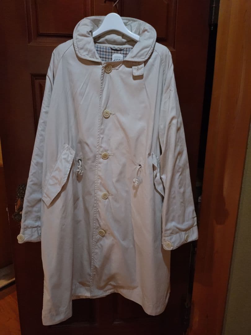 【美品】45R 薄ギャバの908ステンカラーコート アンティークホワイト