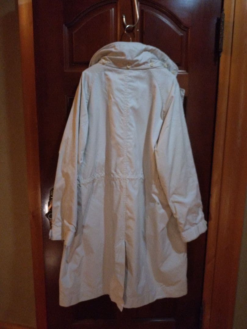 【美品】45R 薄ギャバの908ステンカラーコート アンティークホワイト