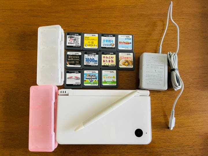 ニンテンドーDS白　11枚ソフト付き