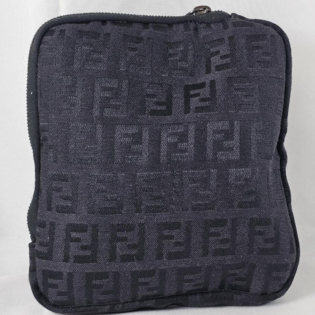 【希少・美品】Fendi ブラック　ズッカ柄 バケットハット 収納ポーチ付き