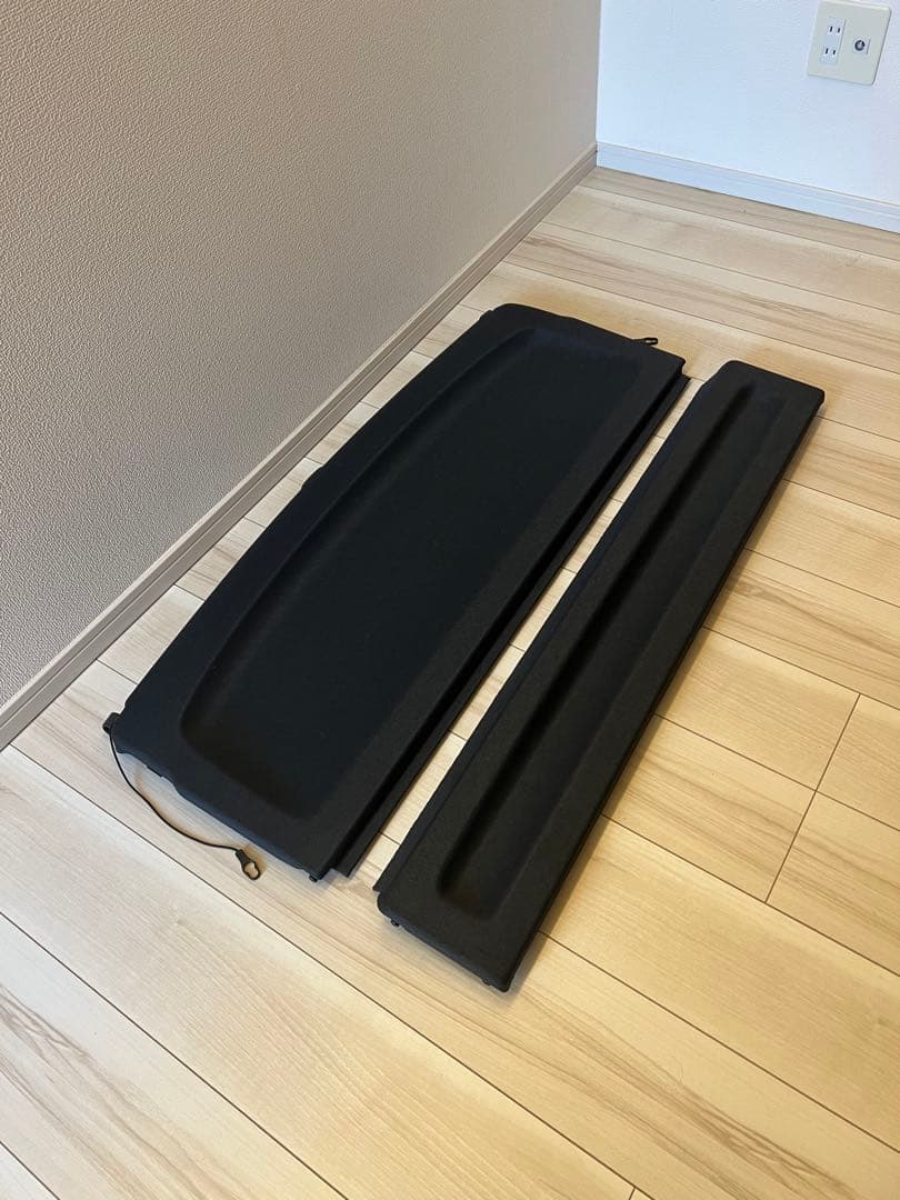 値下げしました！ X1 F48、トノカバー、2ピースセット