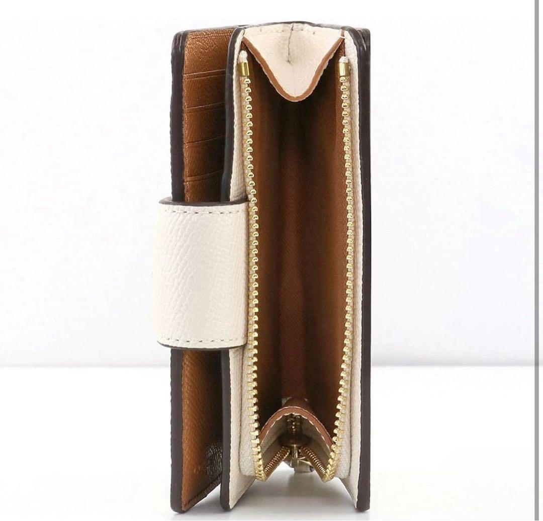 COACH アイボリー 二つ折り財布