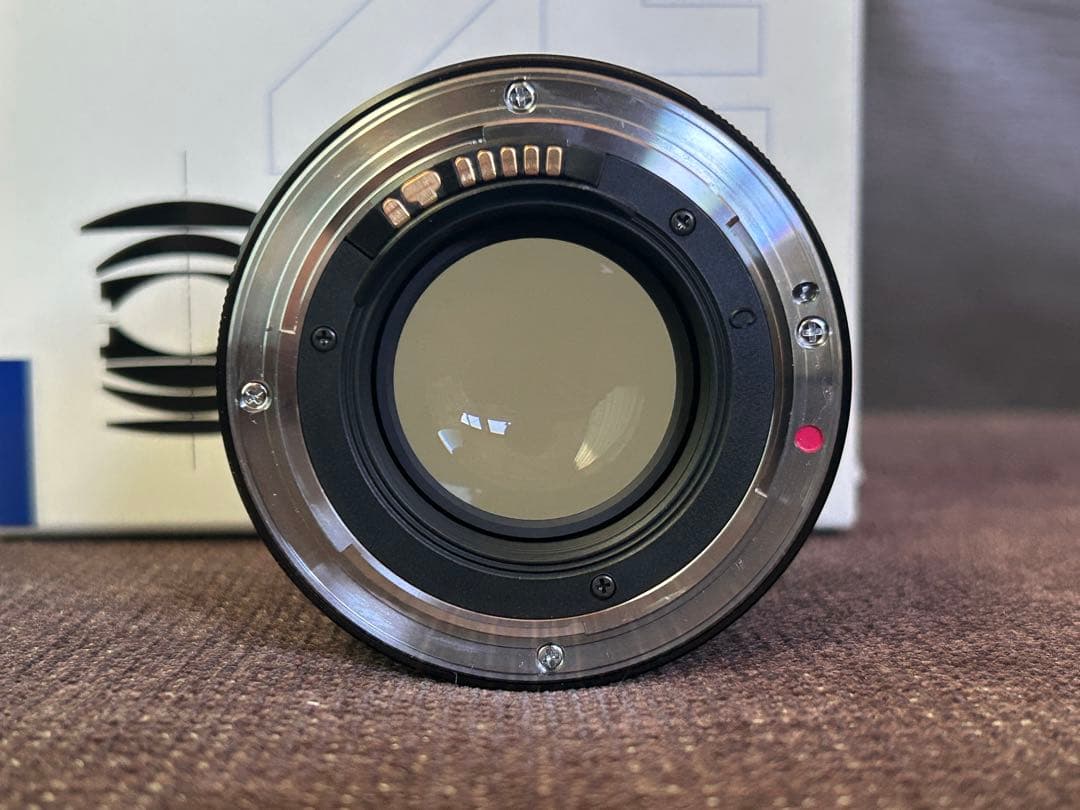 超美品 Carl Zeiss Planar T* 50mm F1.4 ZE