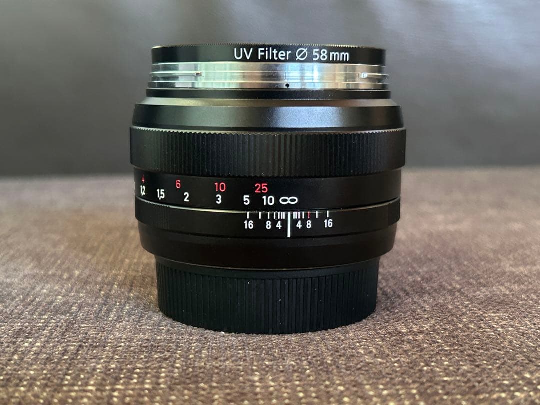 超美品 Carl Zeiss Planar T* 50mm F1.4 ZE