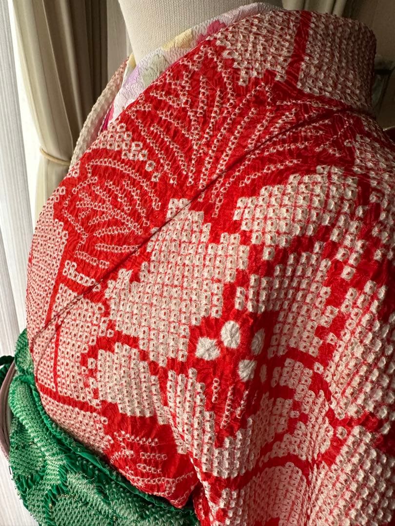 여 振袖フルセット 総絞り 赤×アイボリー