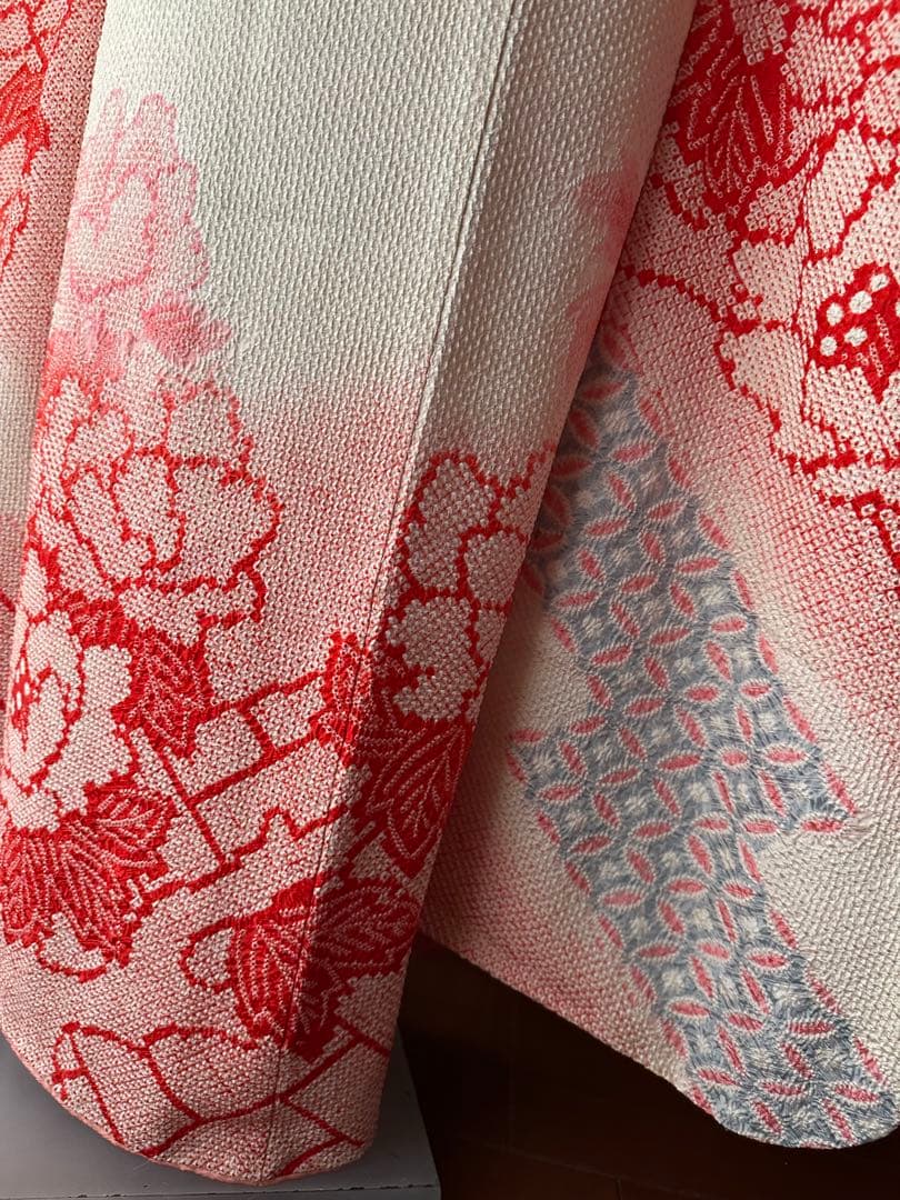 여 振袖フルセット 総絞り 赤×アイボリー