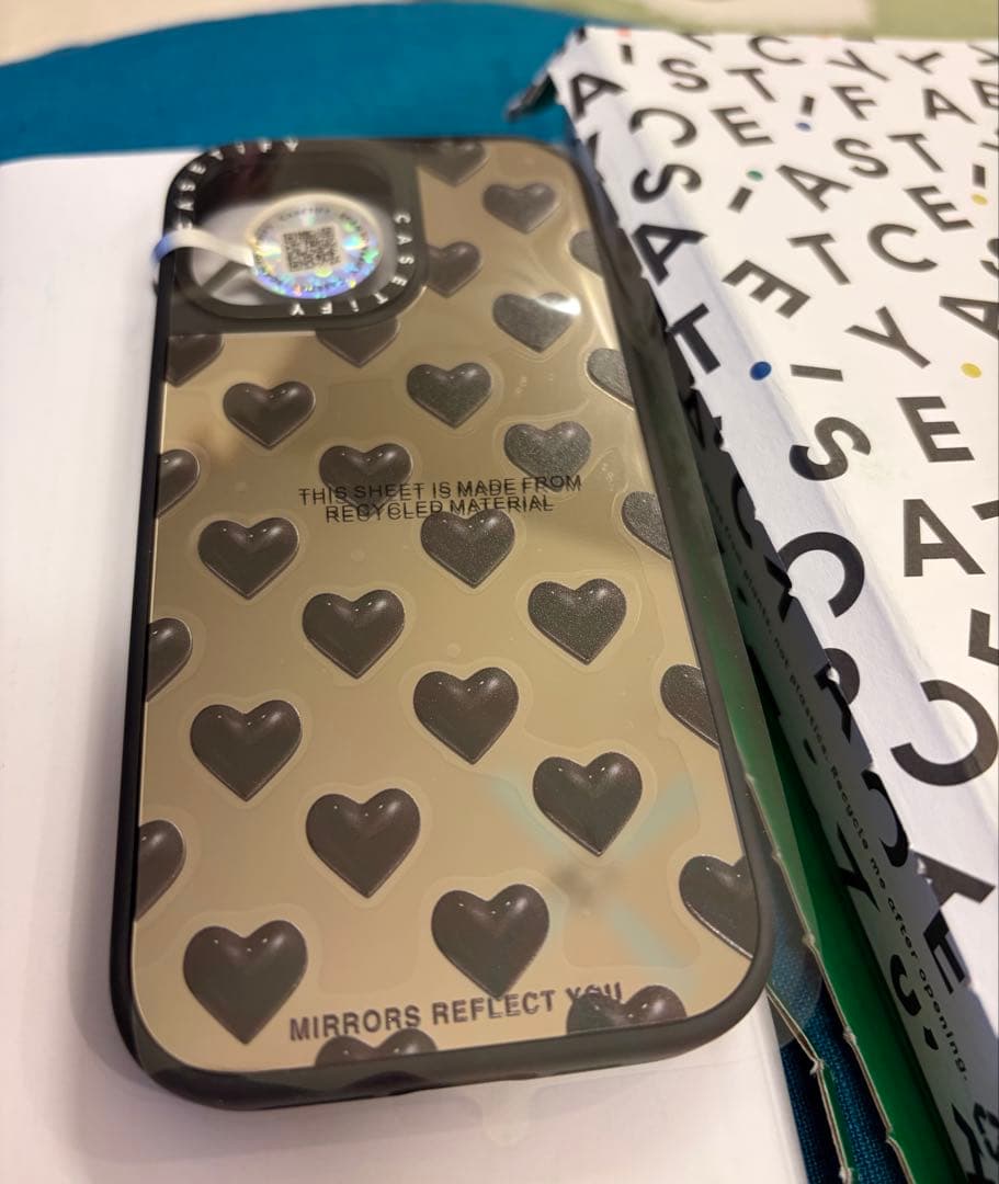 【新品】CASSETIFYブラックハートiPhone17用ケース