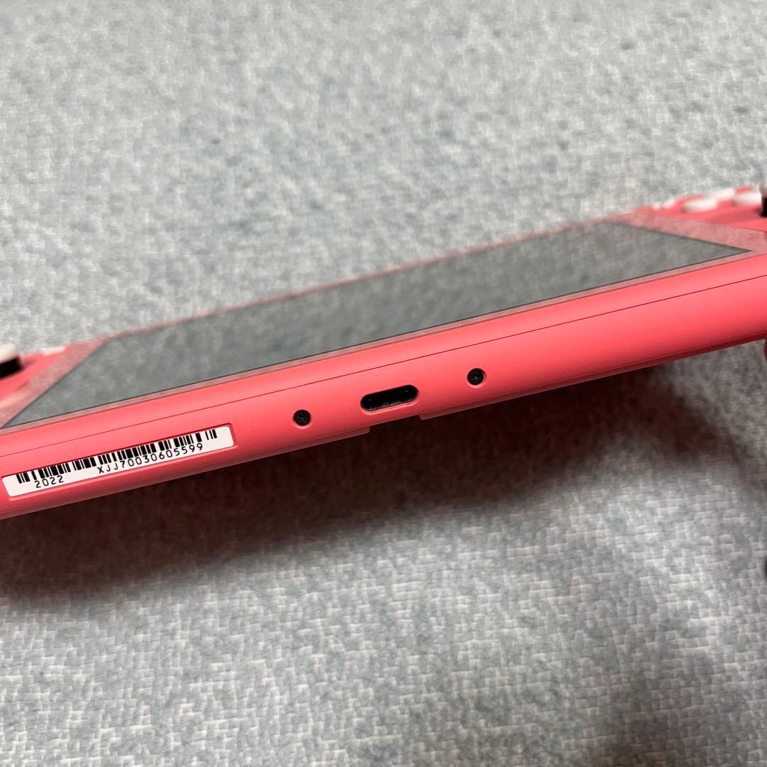 Switch lite コーラル　外箱付き