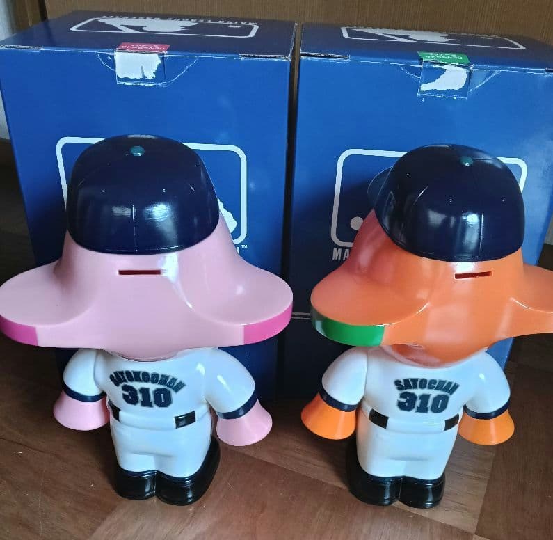 非売品レトロ　サトちゃんサトコちゃん　MLB マリナーズ大型貯金箱　バンク