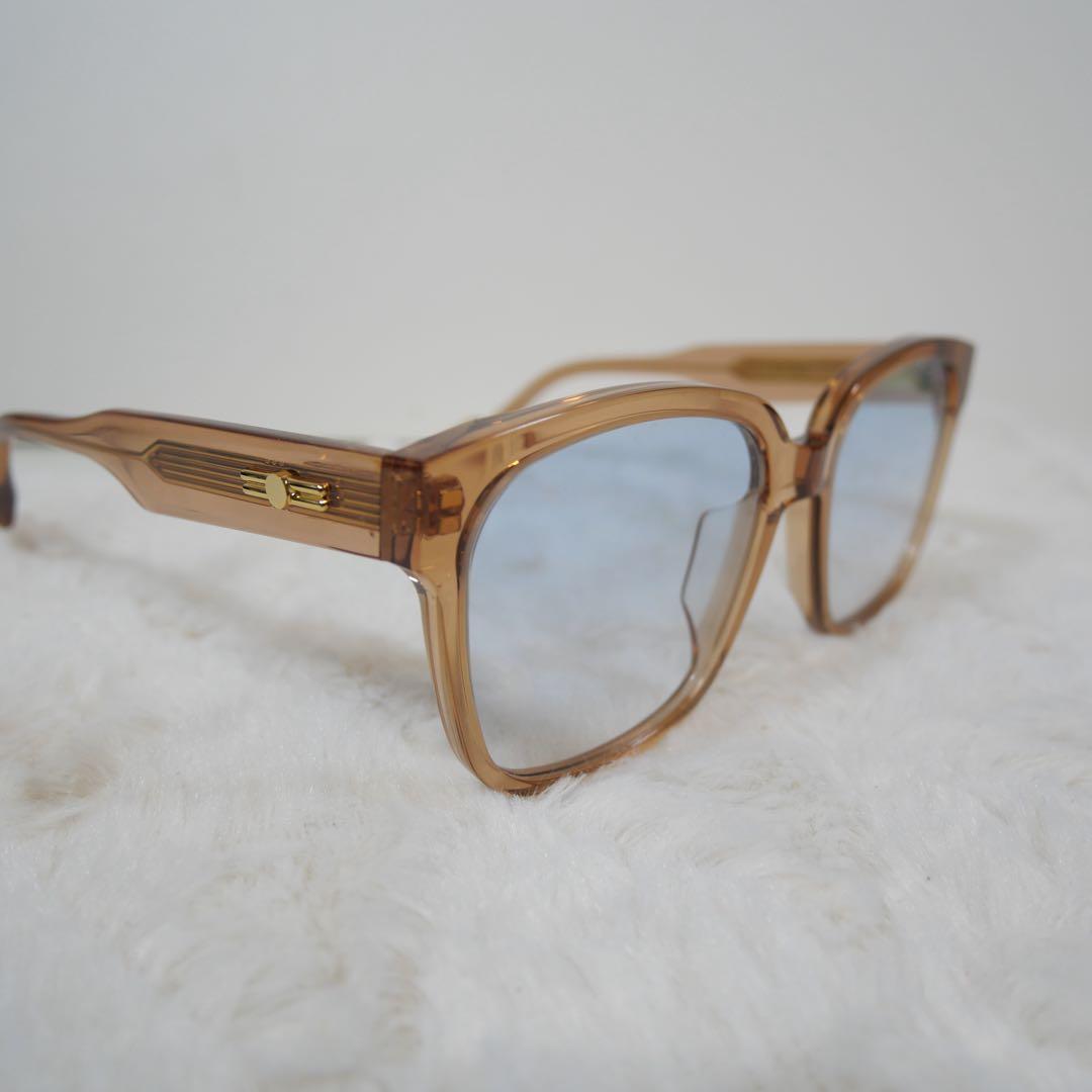 GENTLE MONSTER レンズブルカット