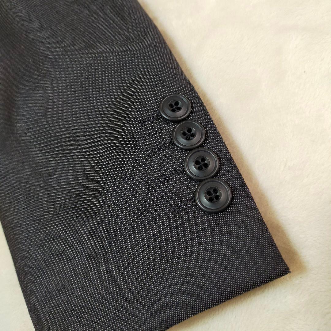 美品　ロロピアーナSUPER130'S　ダークブラウン系　スリーピーススーツ