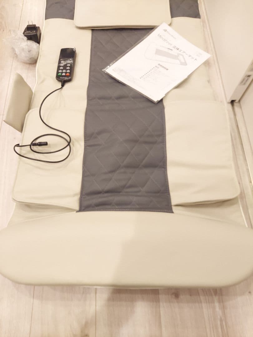 【極美品】Medifeel 立体 エアーマット ストレッチ