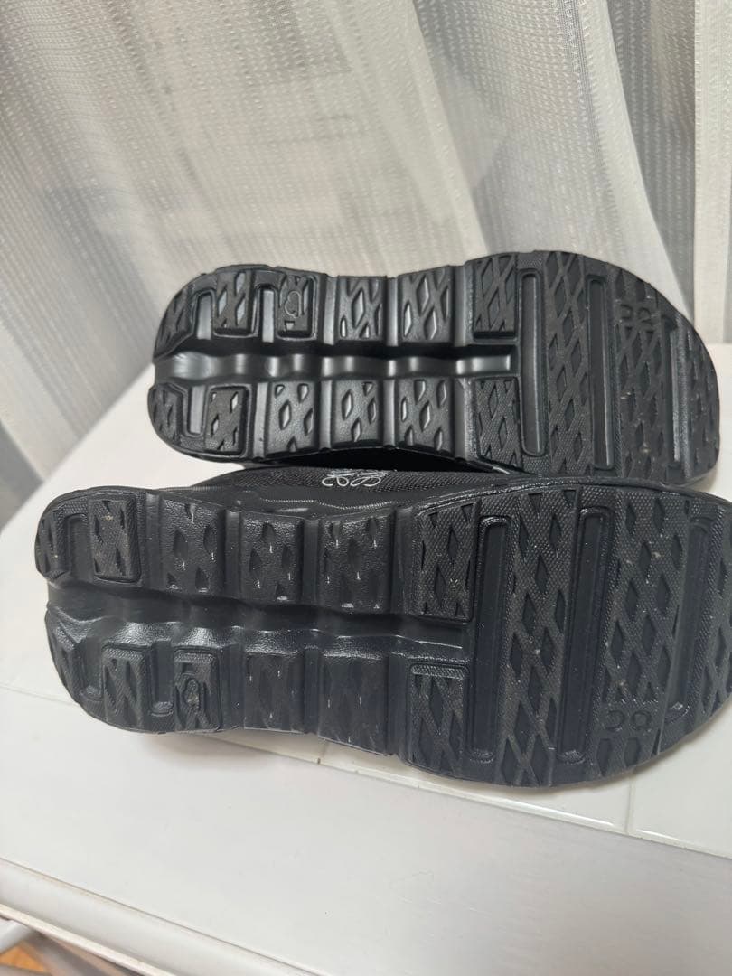 LOEWE x On Cloudtilt ブラック