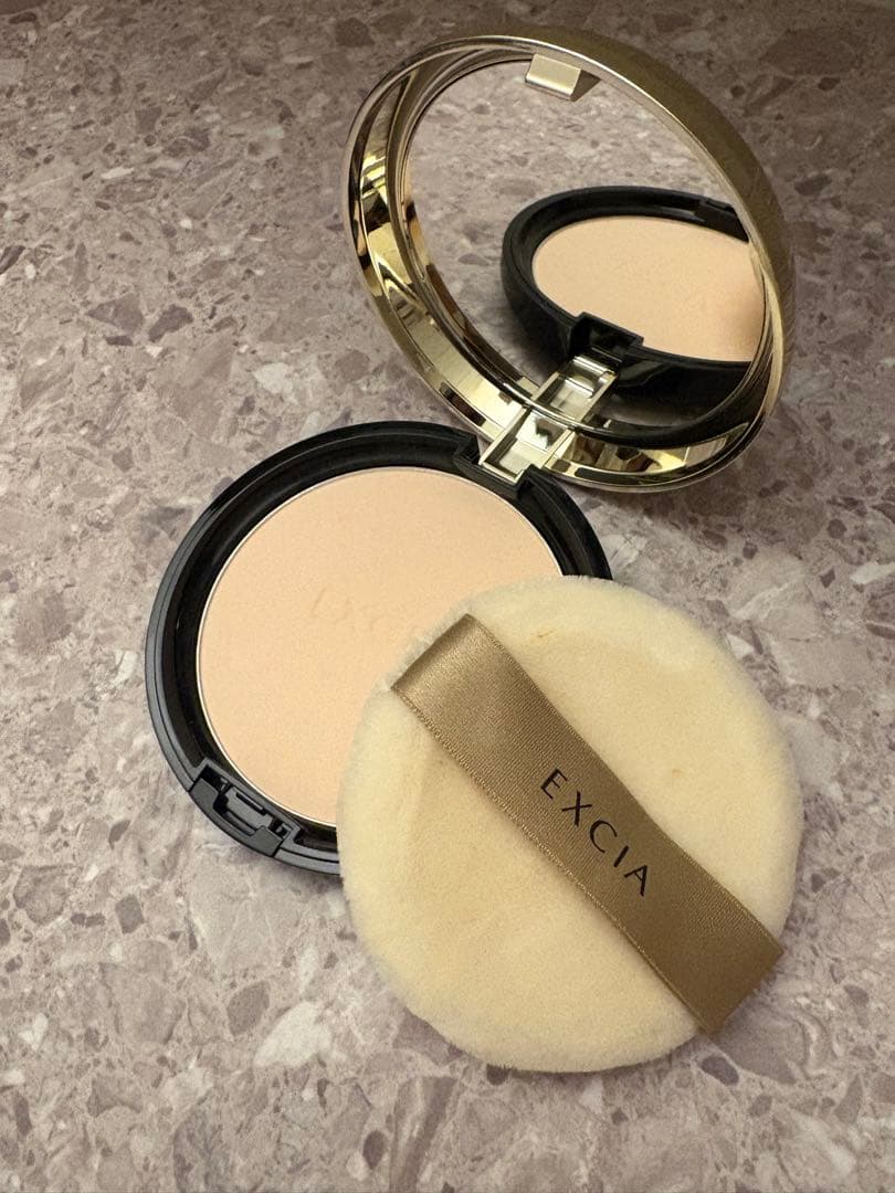 EXCIA フェイスパウダー Lサイズ パフ付き