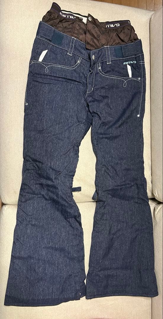 エスティボ ESTIVO スノボウェア　パンツ　デニム　レディース　M 美品