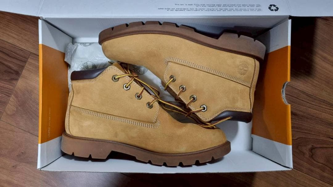Timberland クラシック ウォータープルーフ チャッカ A2QRG