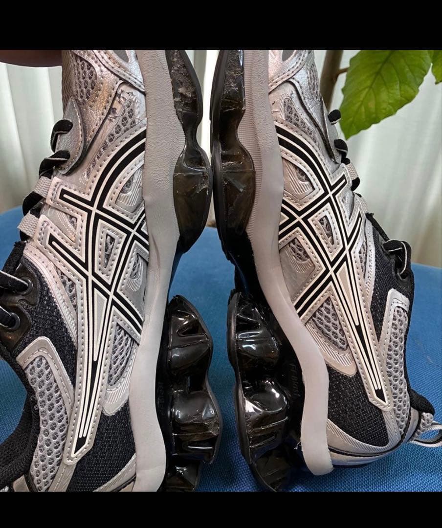 ASICS GEL-QUANTUM KINETIC ゲルクォンタムキネティック