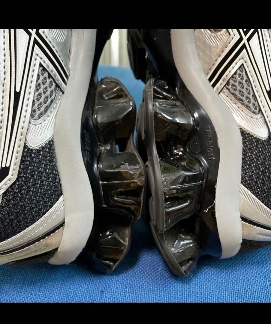 ASICS GEL-QUANTUM KINETIC ゲルクォンタムキネティック