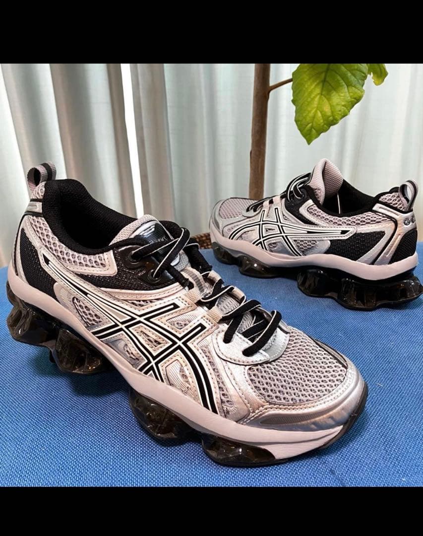 ASICS GEL-QUANTUM KINETIC ゲルクォンタムキネティック