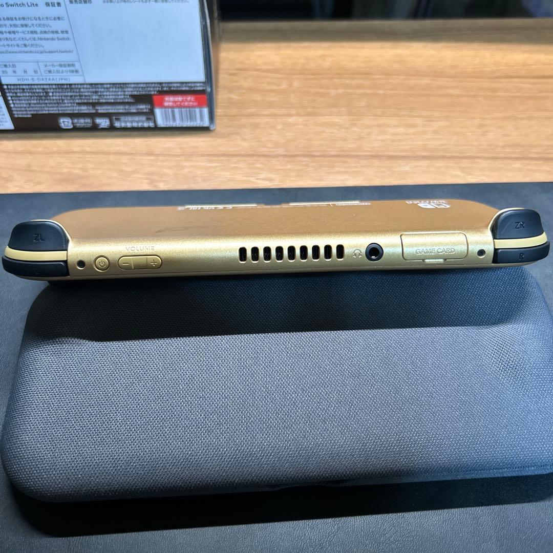 Nintendo Switch Lite ハイラルエディションおまけ付き