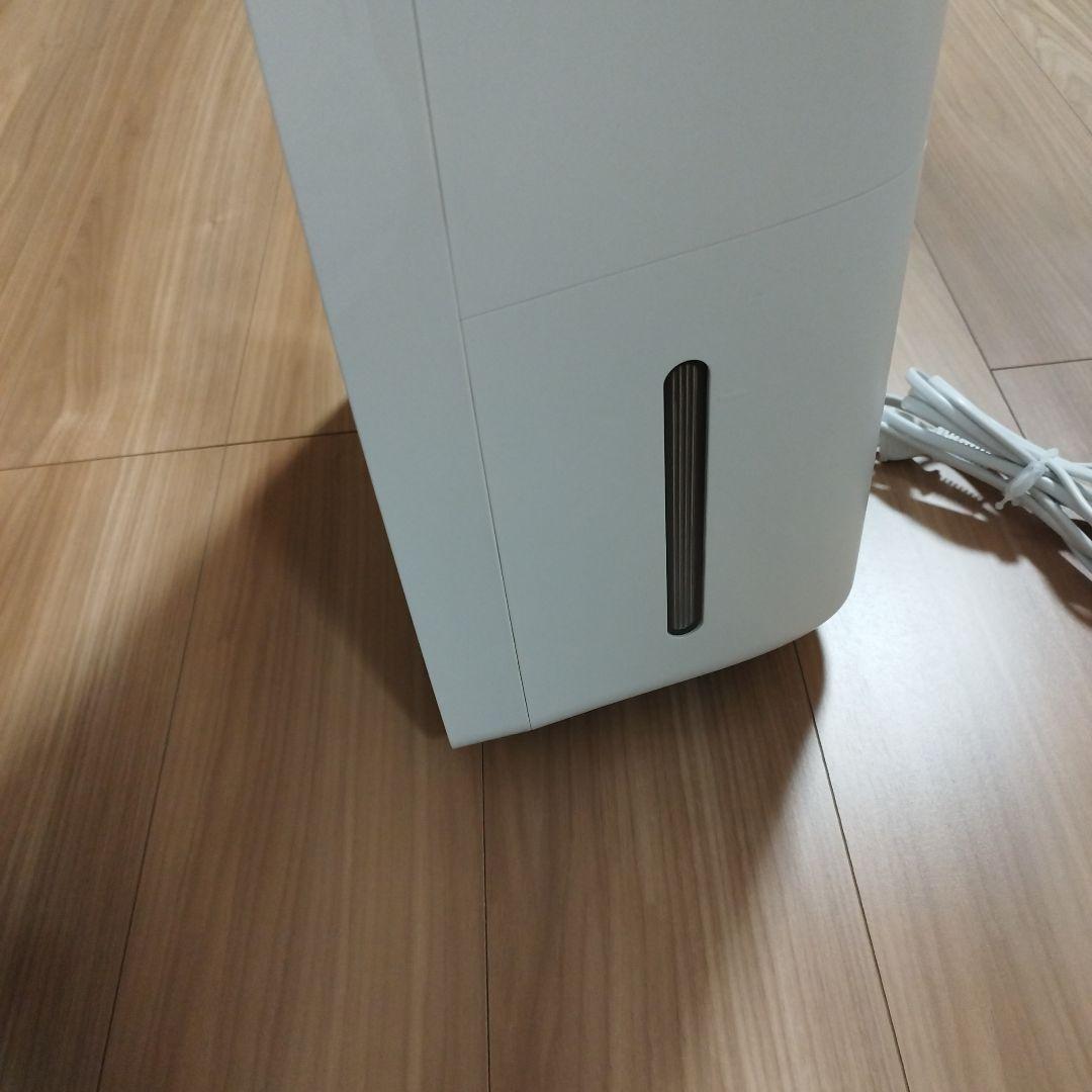 除湿機　シャープ　CV-P71-W