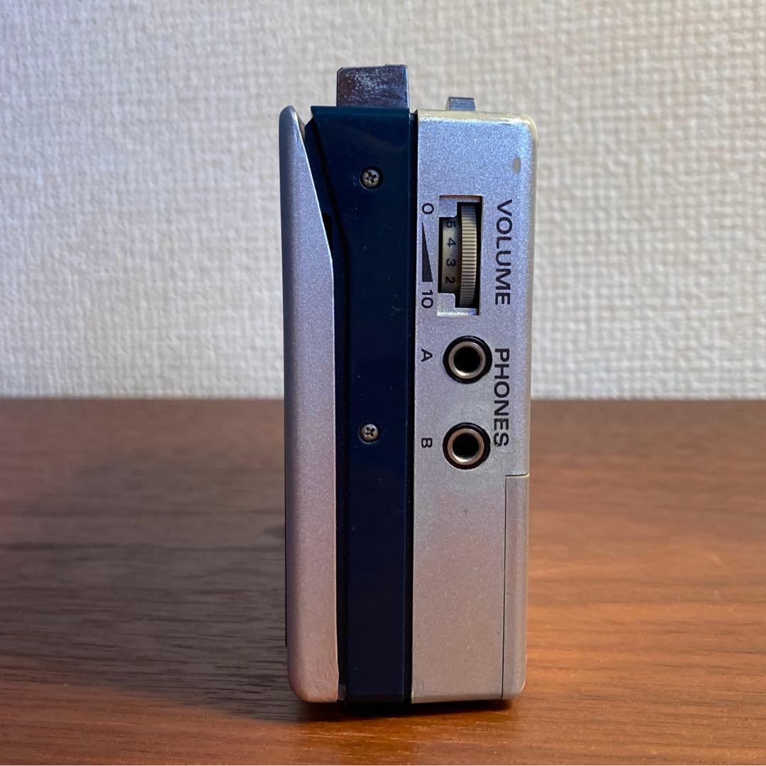 【ビンテージ】　カセットプレーヤー　日立　W1 CP-1